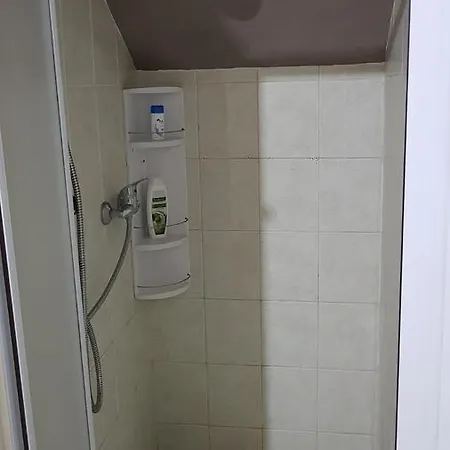 Apartment Studio Garden Center Special Place For Digital Nomad More Less Pay Contact Us 0 0 3 9 3 4 9 1 0 2 6 1 6 1